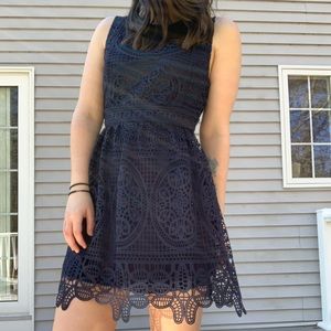 Miami | Navy blue lace dress